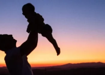 كيف تؤثر علاقة الآباء والأبناء على الصحة النفسية و كذا مستقبلهم؟