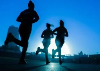 كيف يعزز النشاط البدني الصحة النفسية؟