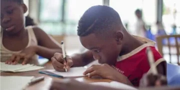 اضطراب نقص الانتباه وفرط النشاط ADHD ، عوامله، اعراضه و سبل العلاج منه؟