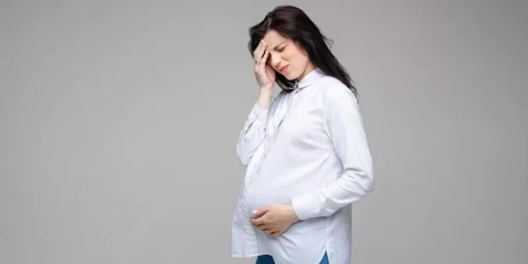 اكتئاب الحمل و كيف يؤثر عليك وعلى طفلك