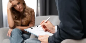 10 أسباب تعني أنك تحتاج إلى العلاج الآن